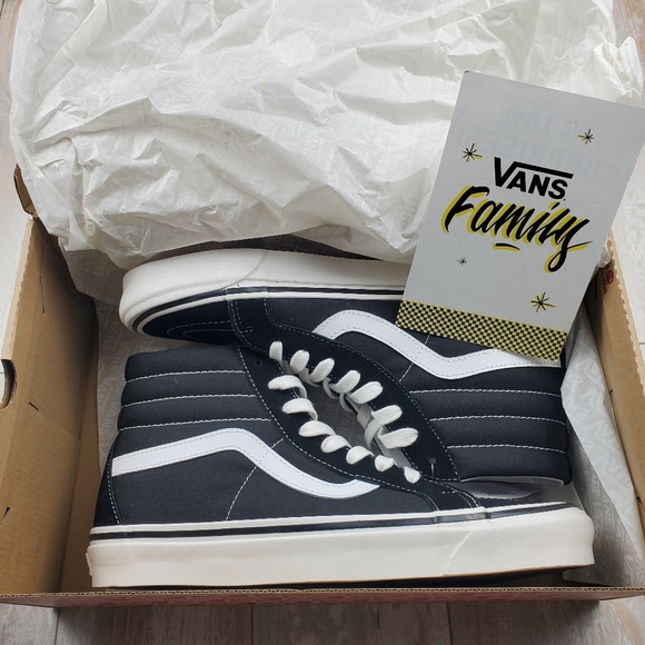 Vans Other - Vans Family Exclusive Style 38